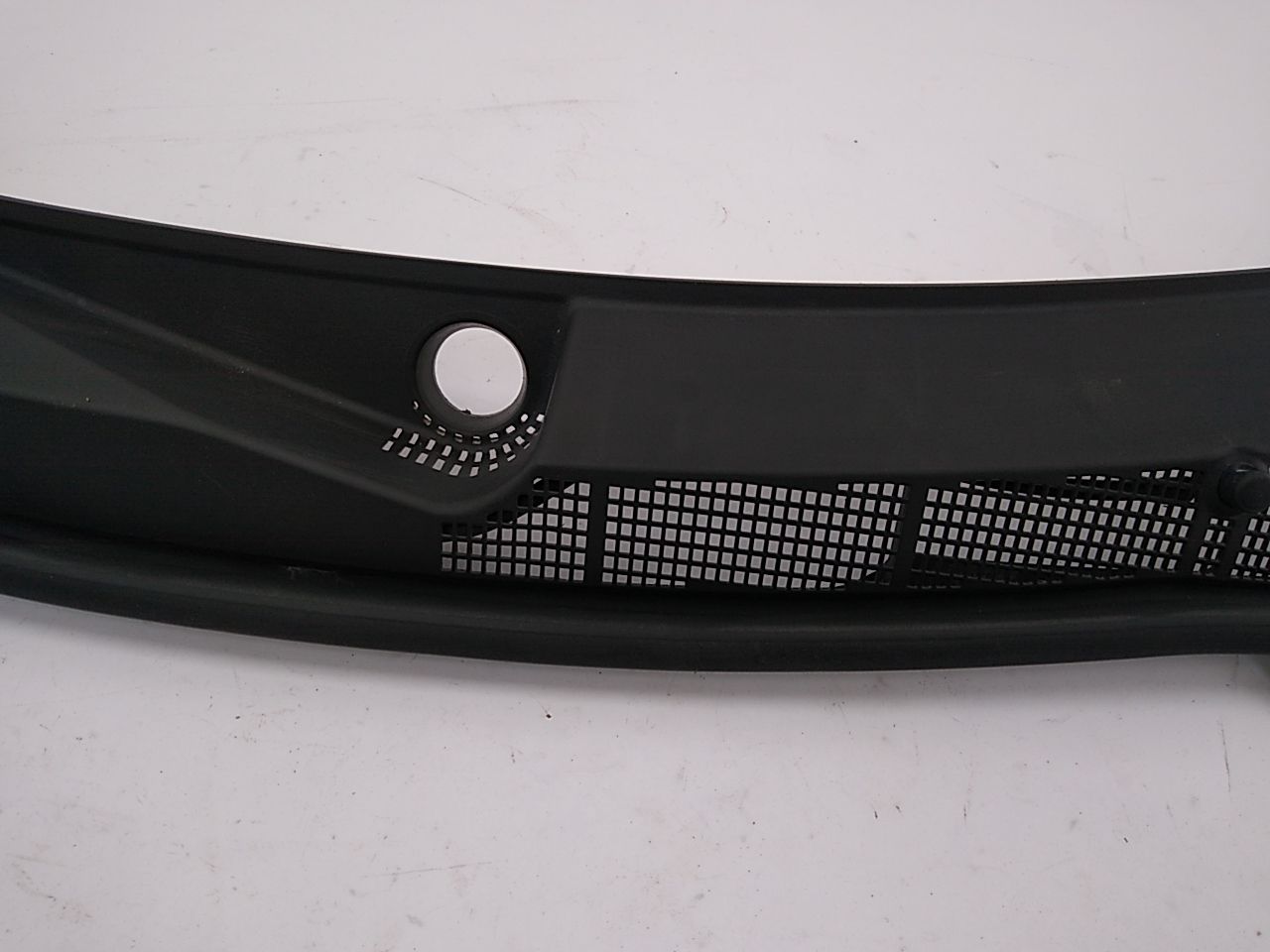 Saab 9-5 Cowl Vent Panel