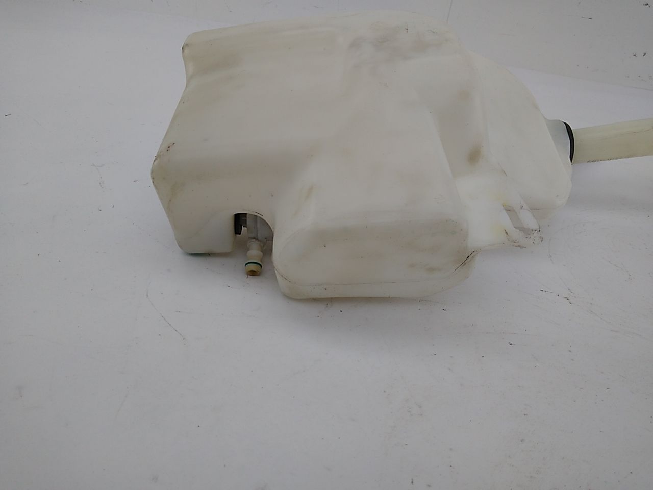 Saab 9-5 Windshield Washer Reservoir