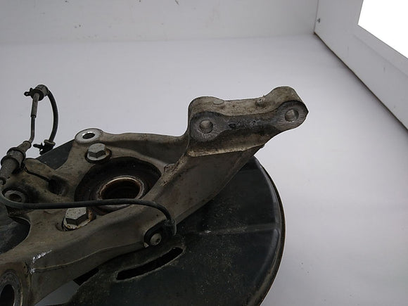 Saab 9-5 Front Right Hub