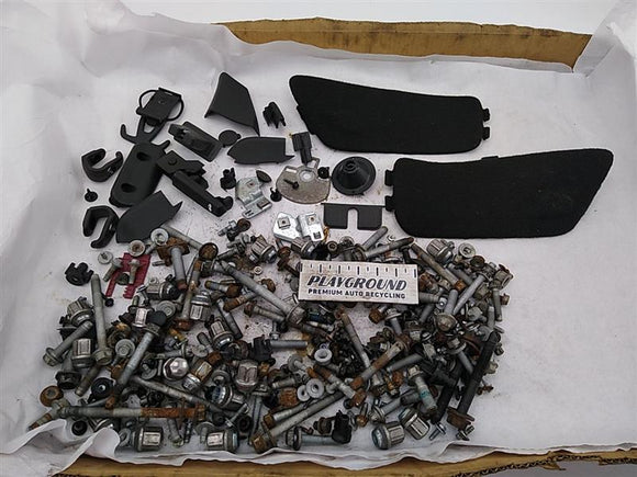 Saab 9-5 Disassembly Hardware