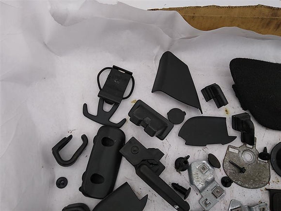 Saab 9-5 Disassembly Hardware