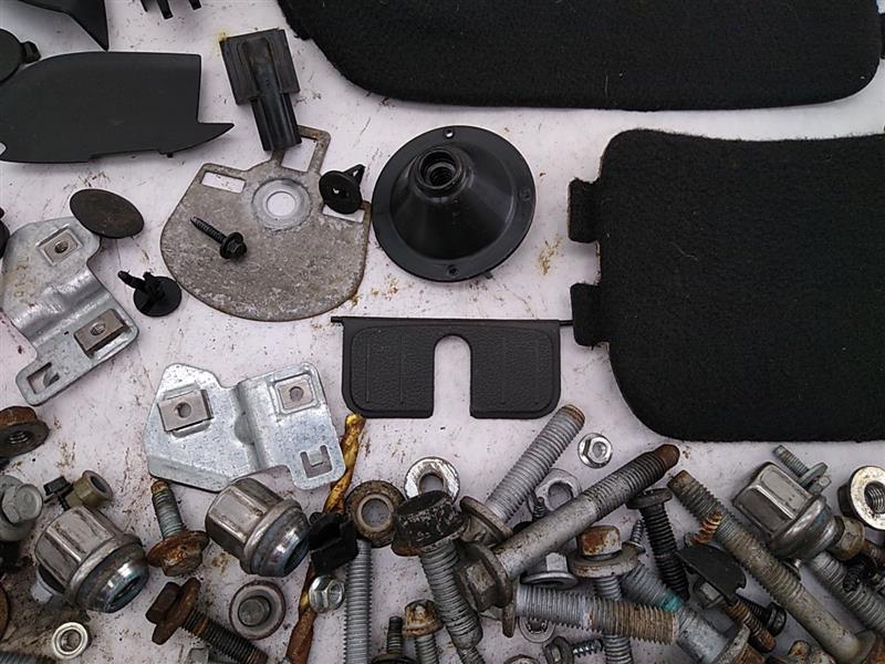 Saab 9-5 Disassembly Hardware