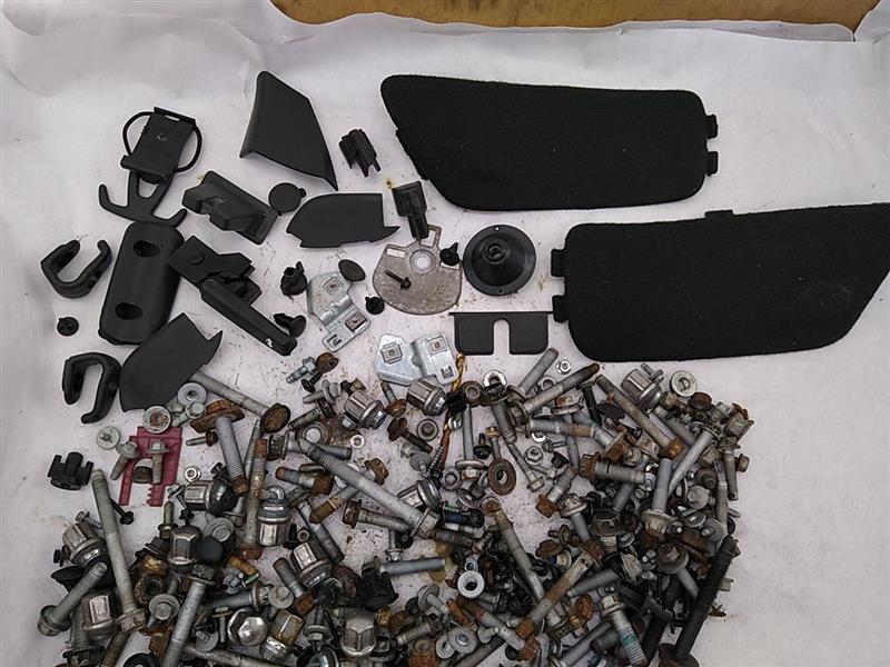 Saab 9-5 Disassembly Hardware