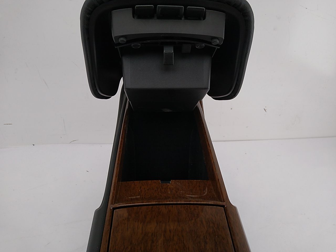 Saab 9-5 Front Console