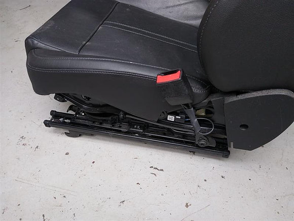 Saab 9-5 Front Right Seat