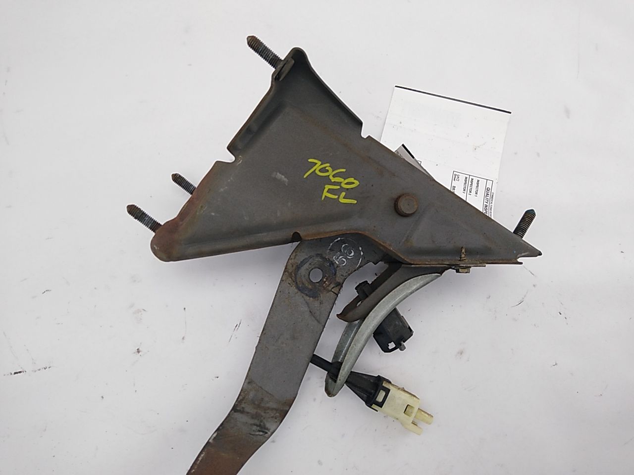 Saab 900 Brake Pedal | Playground PAR Saab 900 Brake Pedal | Playground PAR