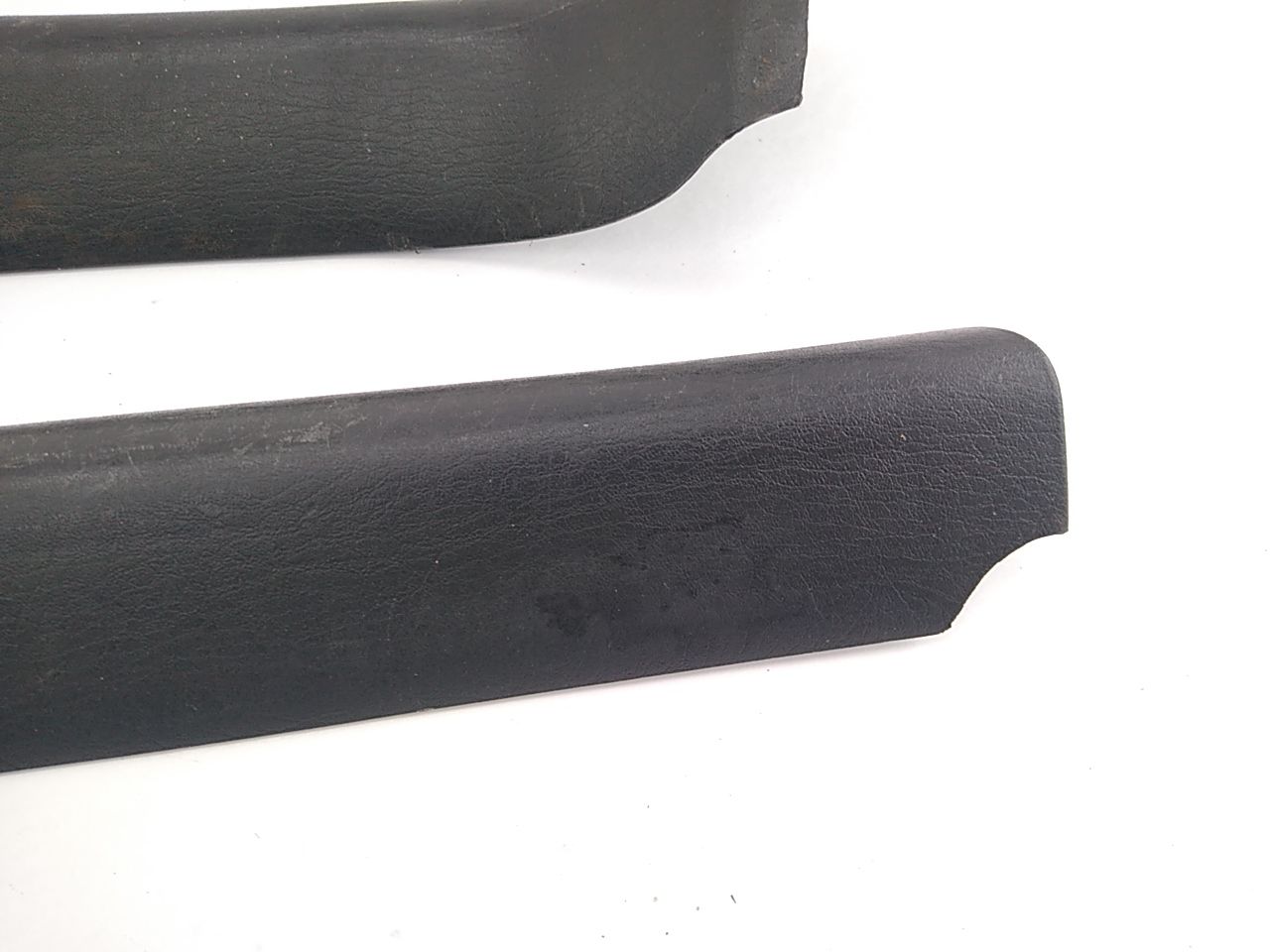 Saab 900 Pair Of Scuff Sill Trim