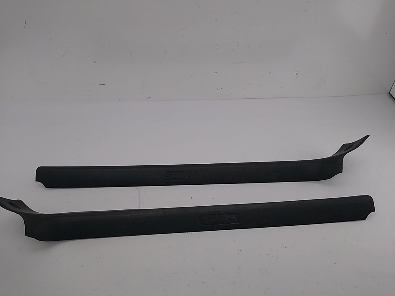 Saab 900 Pair Of Scuff Sill Trim