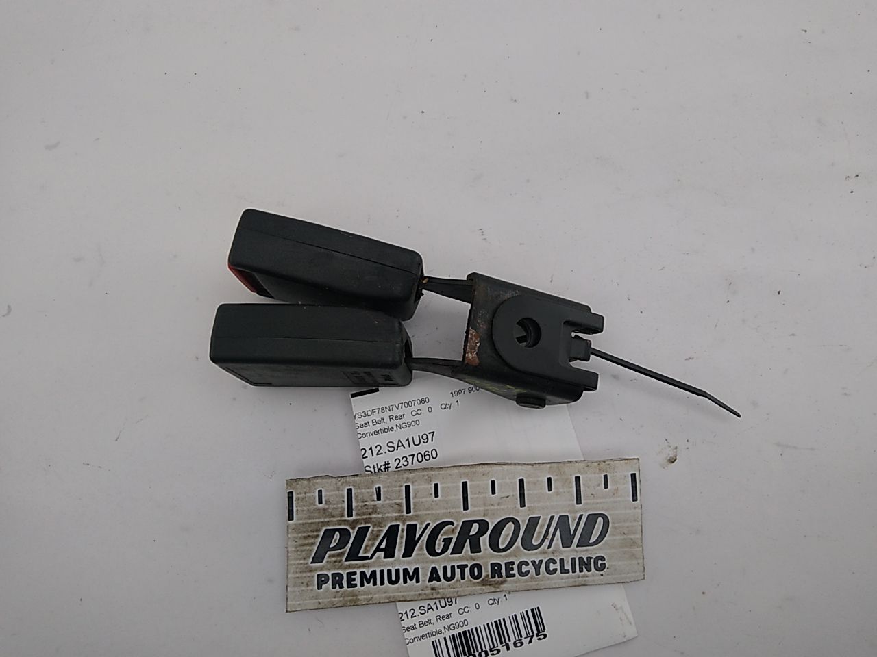 Saab 900 Pair Of Rear Seat Belt Buckles