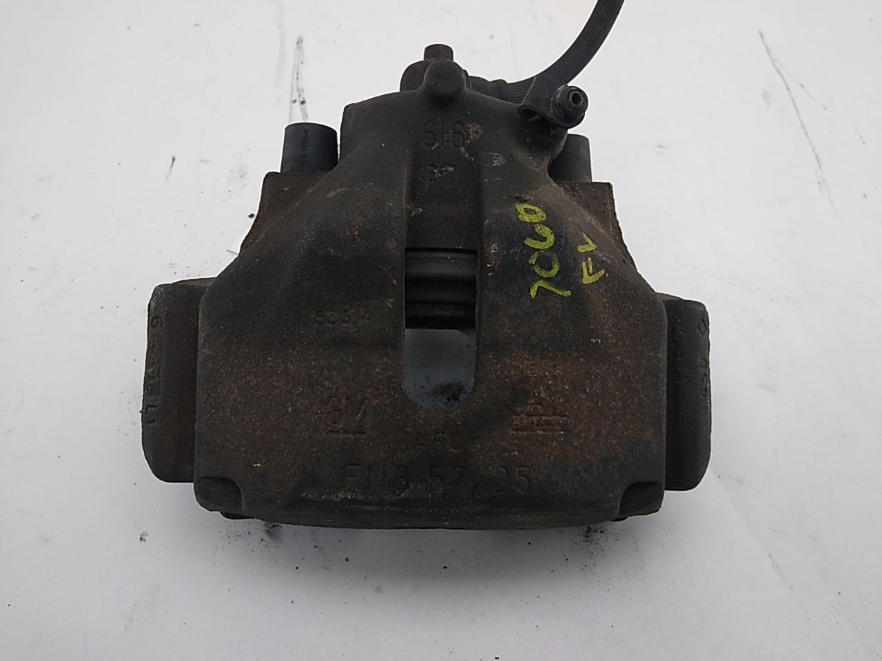 Saab 900 Front Left Brake Caliper