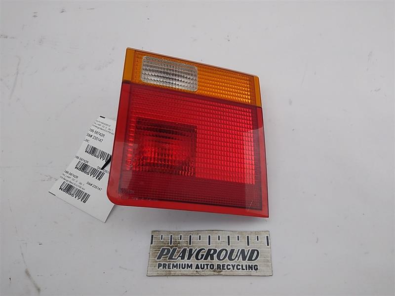 Land Rover Range Rover Right Deck Lid Tail Light