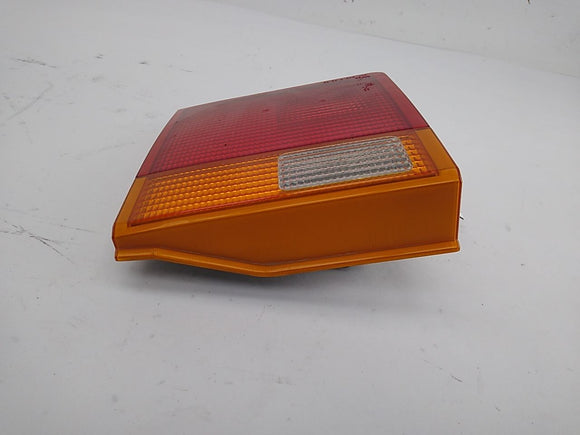 Land Rover Range Rover Right Deck Lid Tail Light