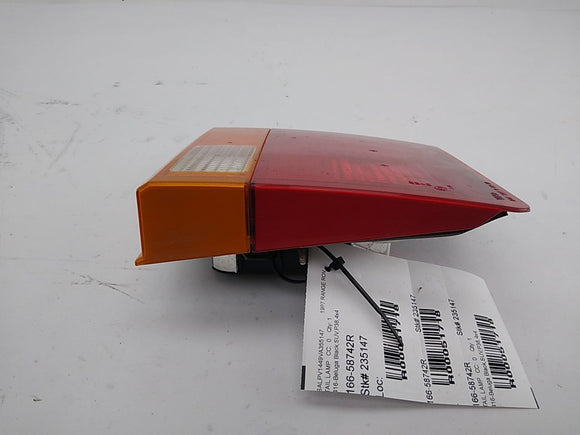 Land Rover Range Rover Right Deck Lid Tail Light