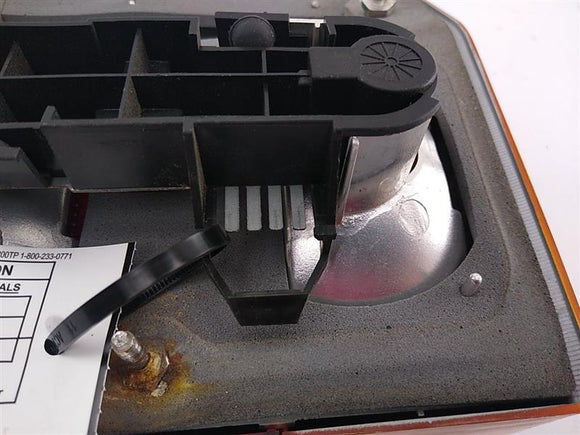 Land Rover Range Rover Right Deck Lid Tail Light