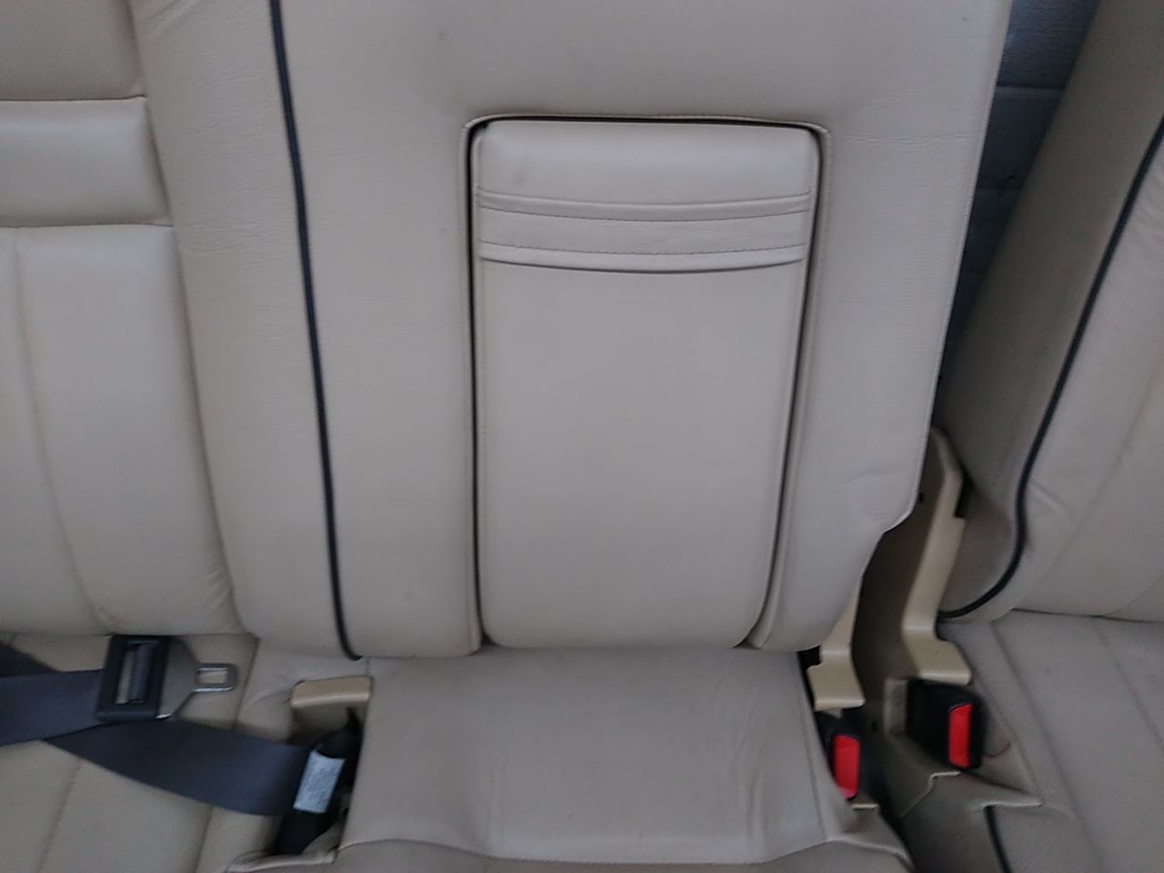 Land Rover Range Rover Rear Seat Set