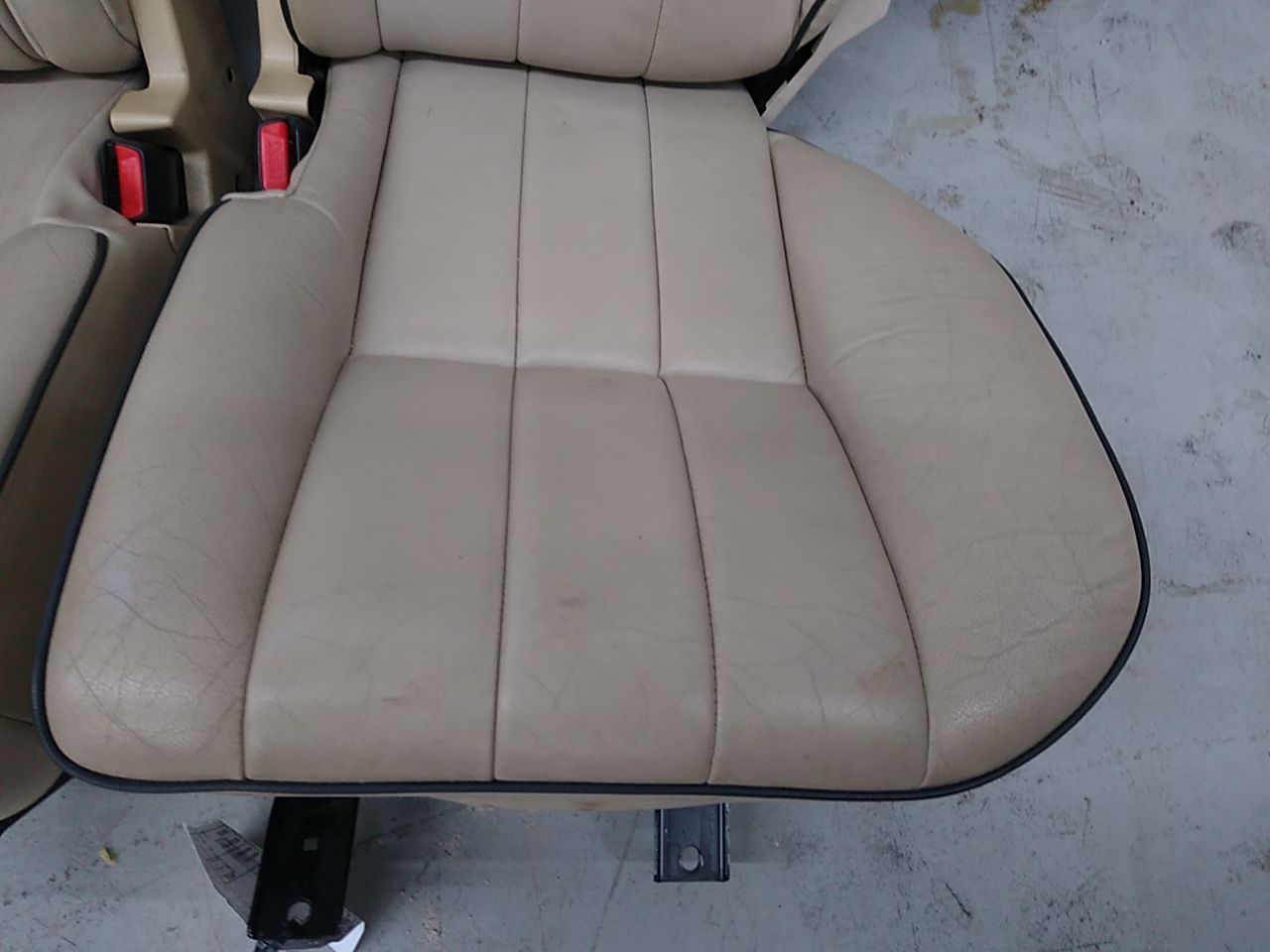 Land Rover Range Rover Rear Seat Set