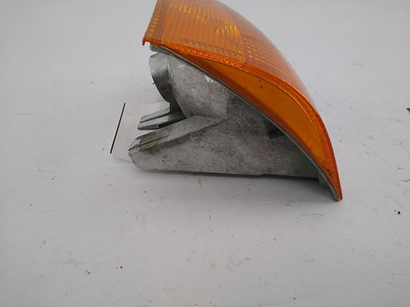 Land Rover Range Rover Front Right Side Marker