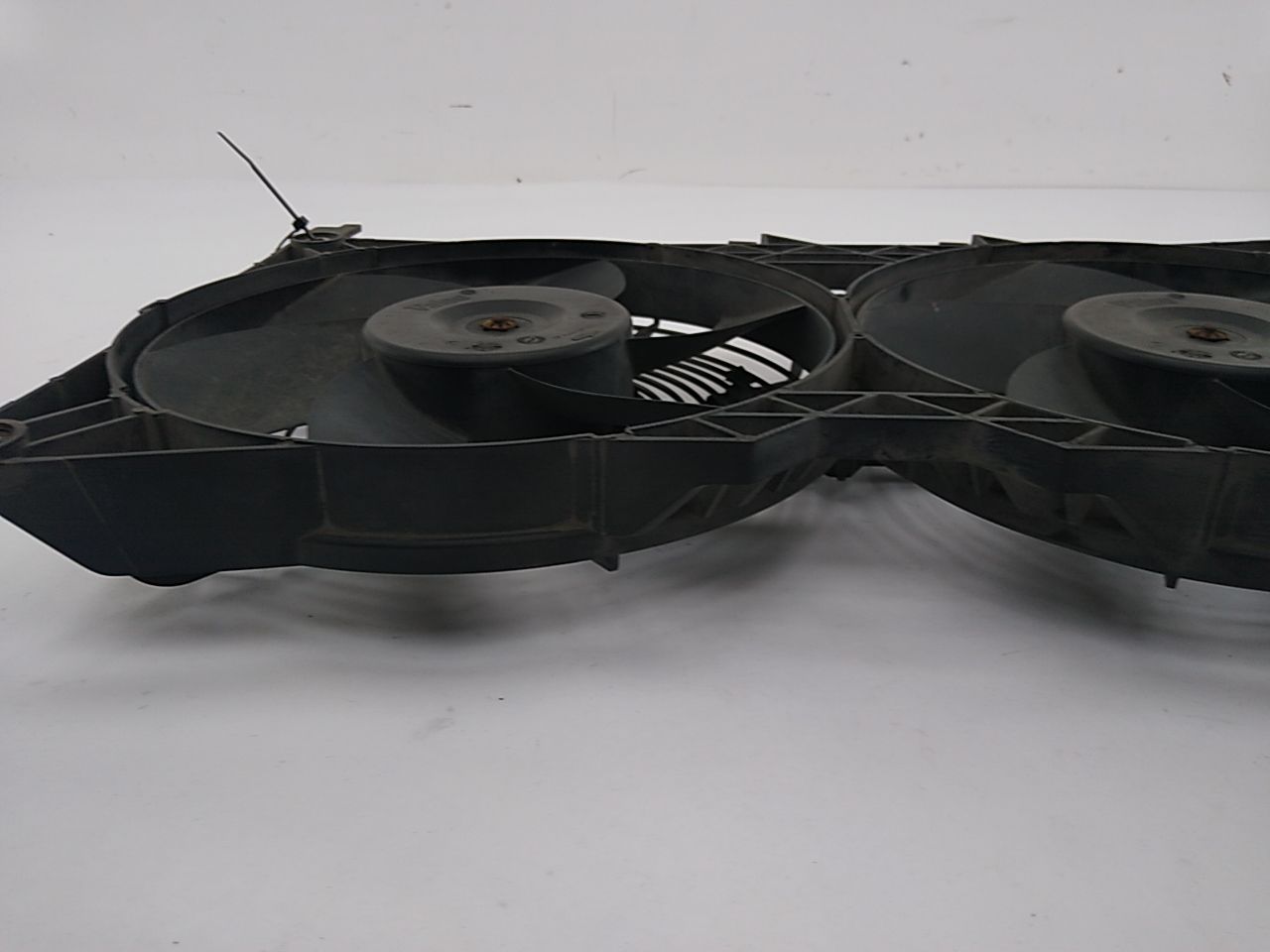 Land Rover Range Rover Radiator Cooling Fan Assembly