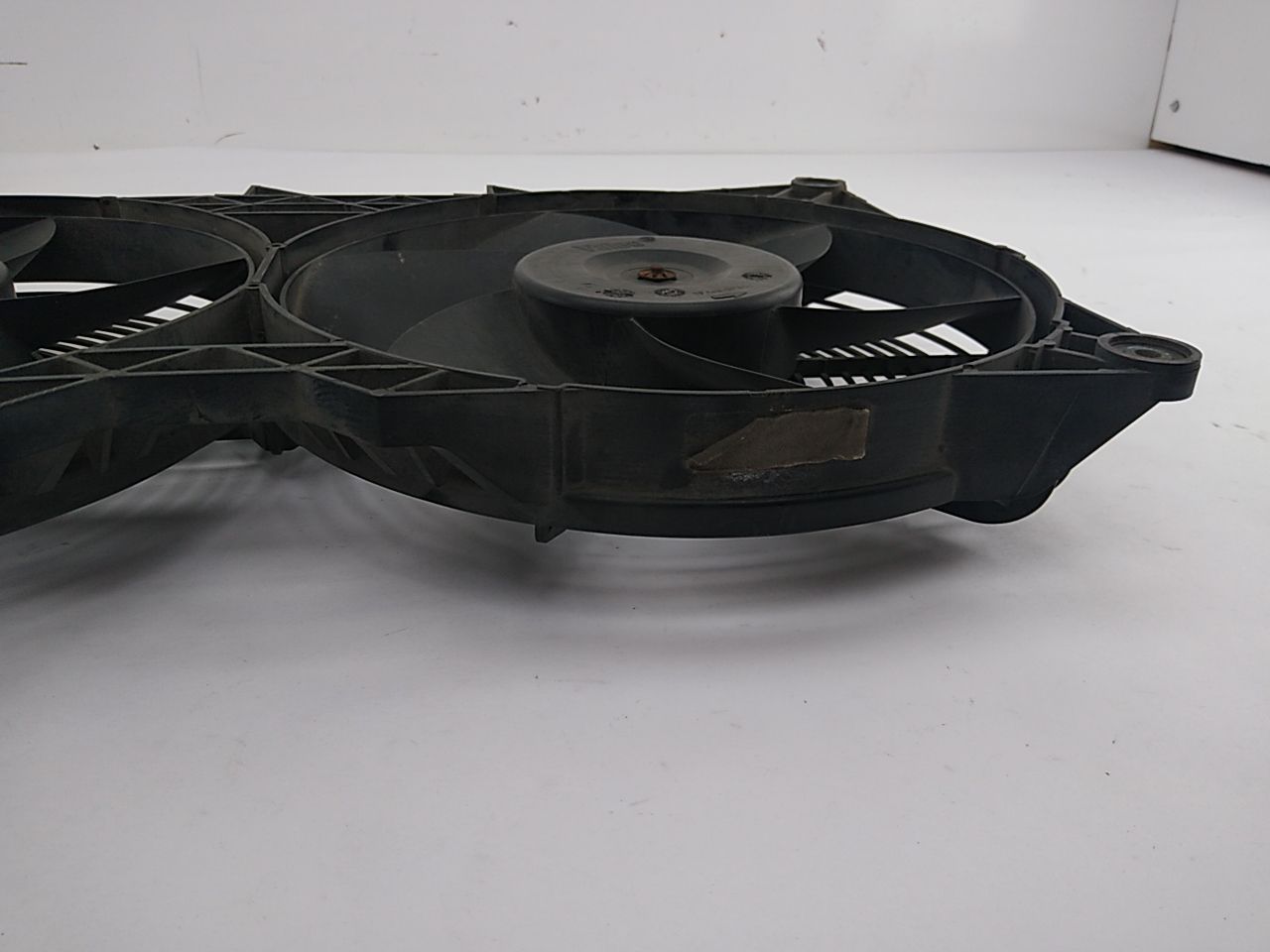 Land Rover Range Rover Radiator Cooling Fan Assembly