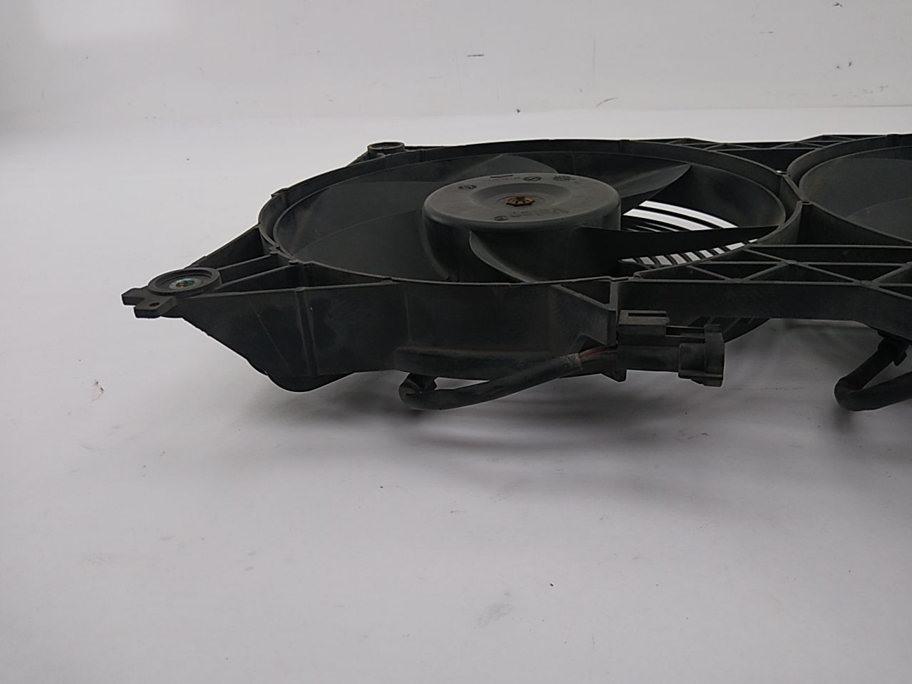 Land Rover Range Rover Radiator Cooling Fan Assembly