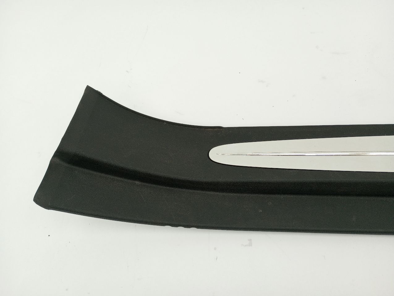 Mercedes SL500 Front Right Door Scuff Trim Panel - 0