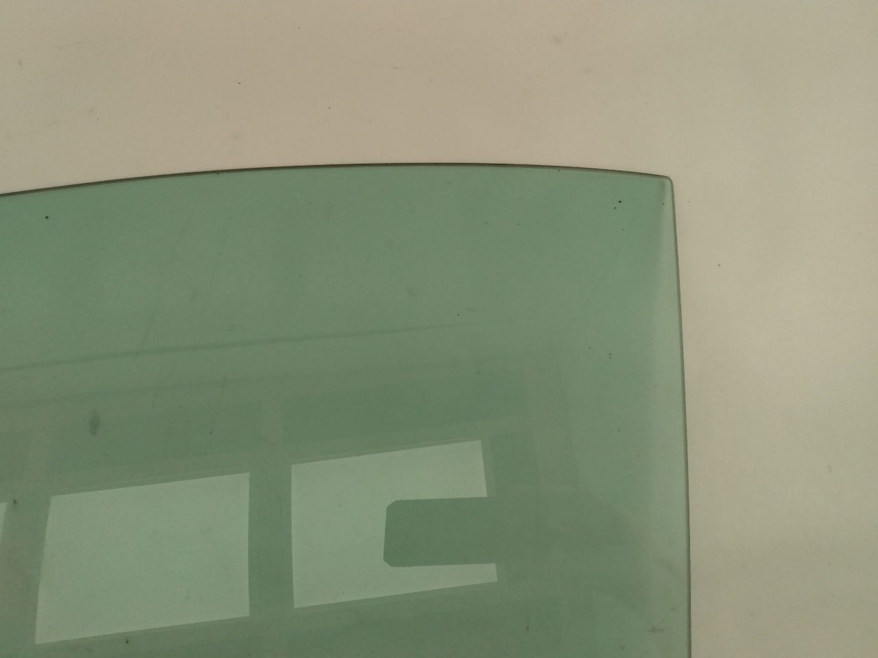 Mercedes SL550 Front Left Door Glass