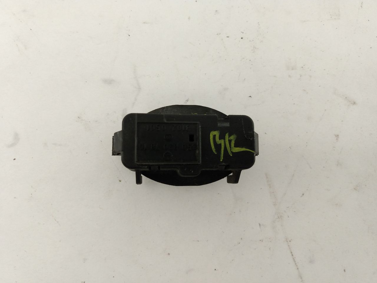 Mercedes SL550 Rear Body Floor Switch Control