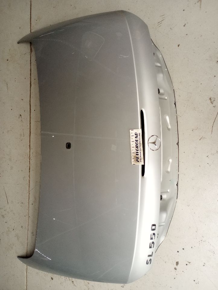 Mercedes SL550 Decklid