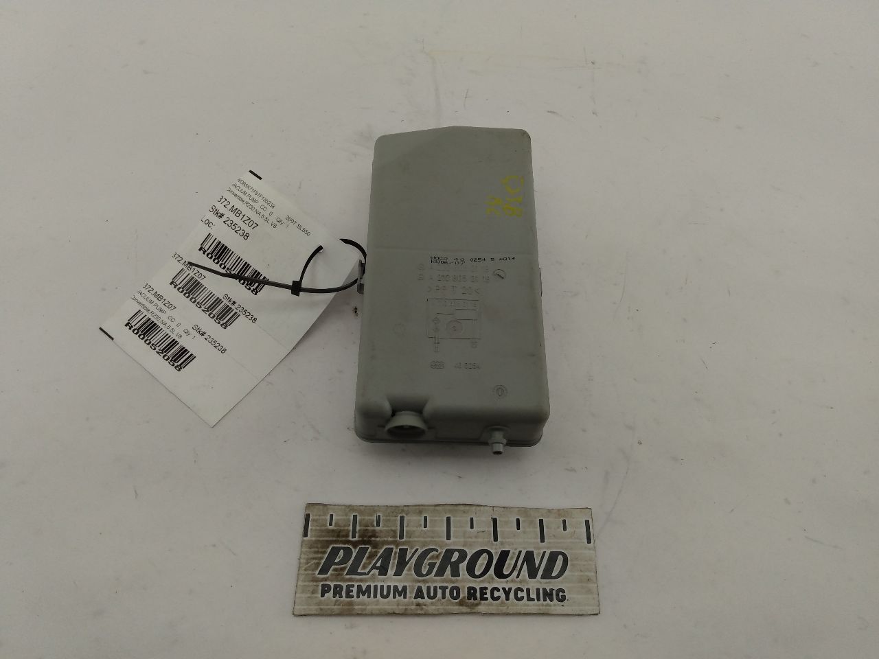 Mercedes SL550 Seat Vacuum Resevoir Tank