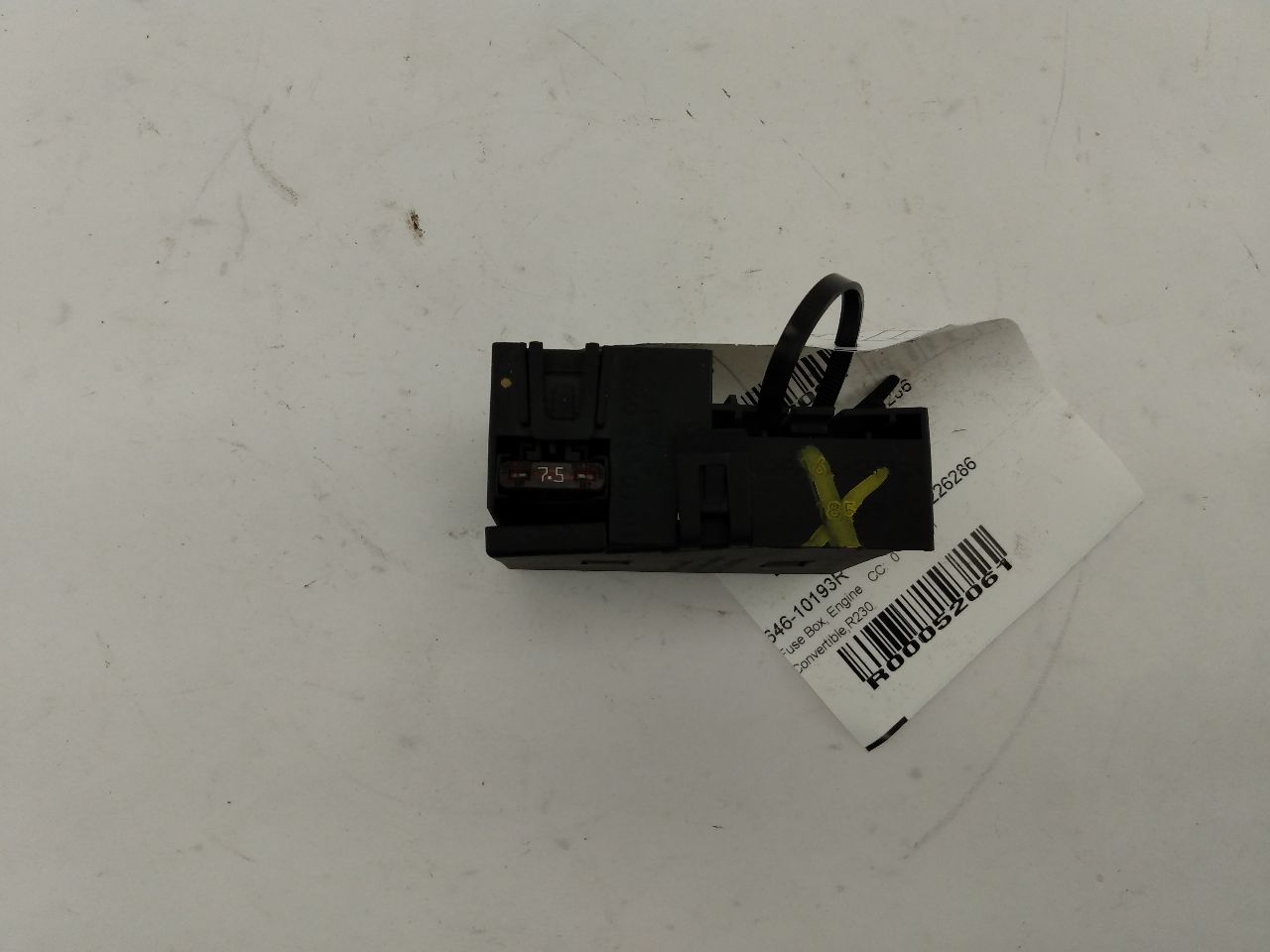 Mercedes SL500 Rear Right Fuse Box