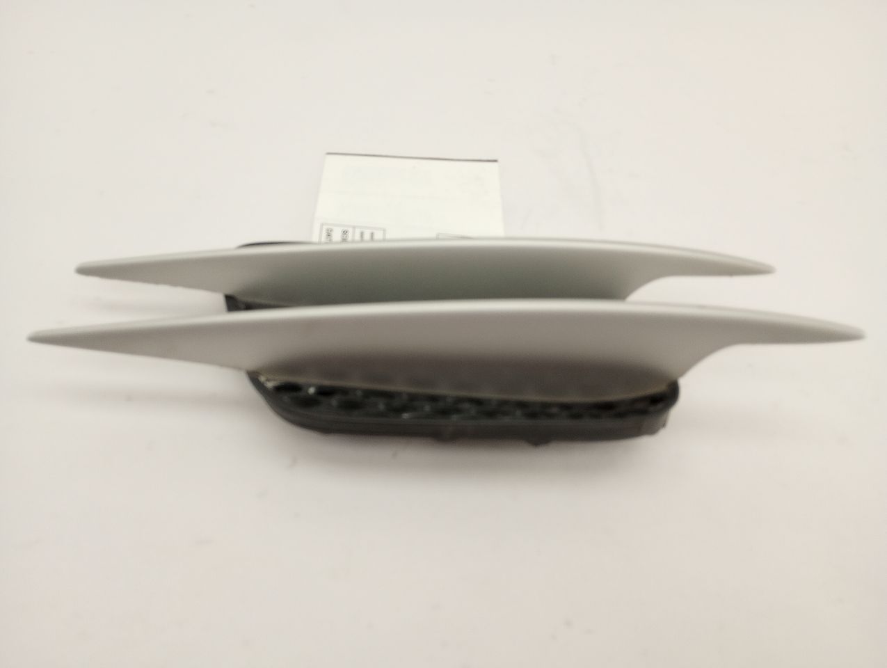 Mercedes SL550 Front Left Fender Grille Trim