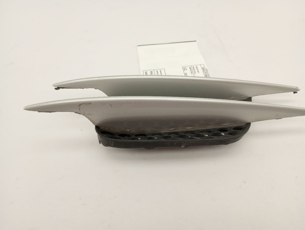 Mercedes SL550 Front Right Fender Grille Trim