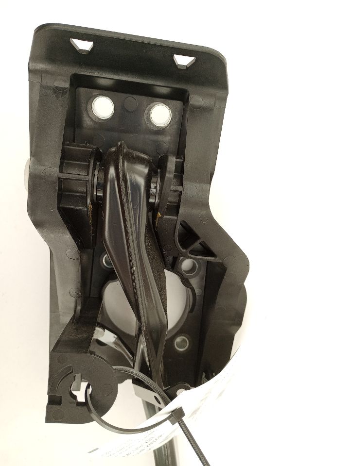 Mercedes SL550 Brake Pedal