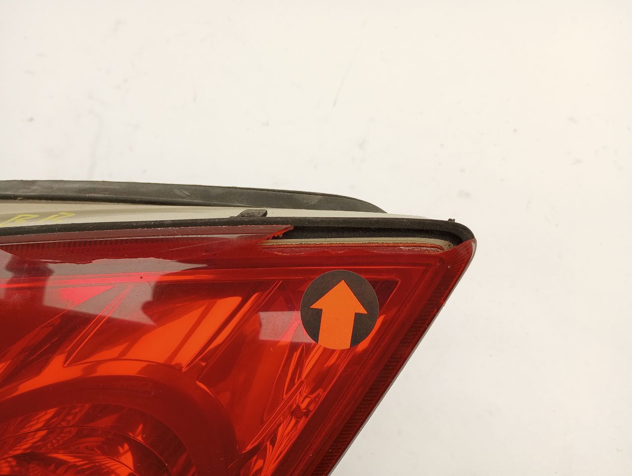 Chrysler Crossfire Rear Right Tail Light