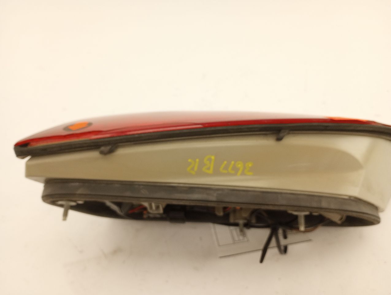 Chrysler Crossfire Rear Right Tail Light