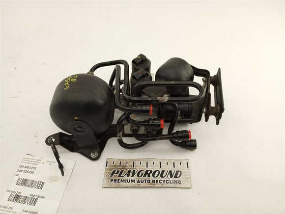 Mercedes SL500 Rear ABC Valve Block