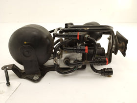 Mercedes SL500 Rear ABC Valve Block - 0