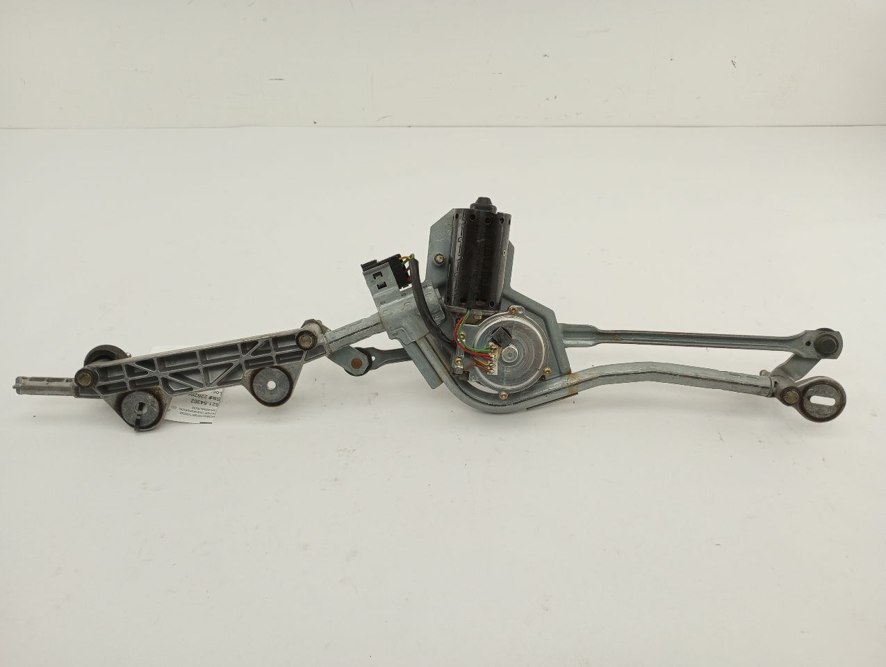 Mercedes SL500 Wiper Transmission