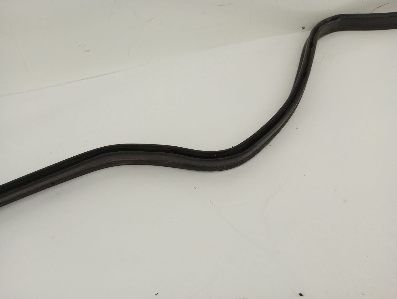 Mercedes SL500 Front Windshield Seal