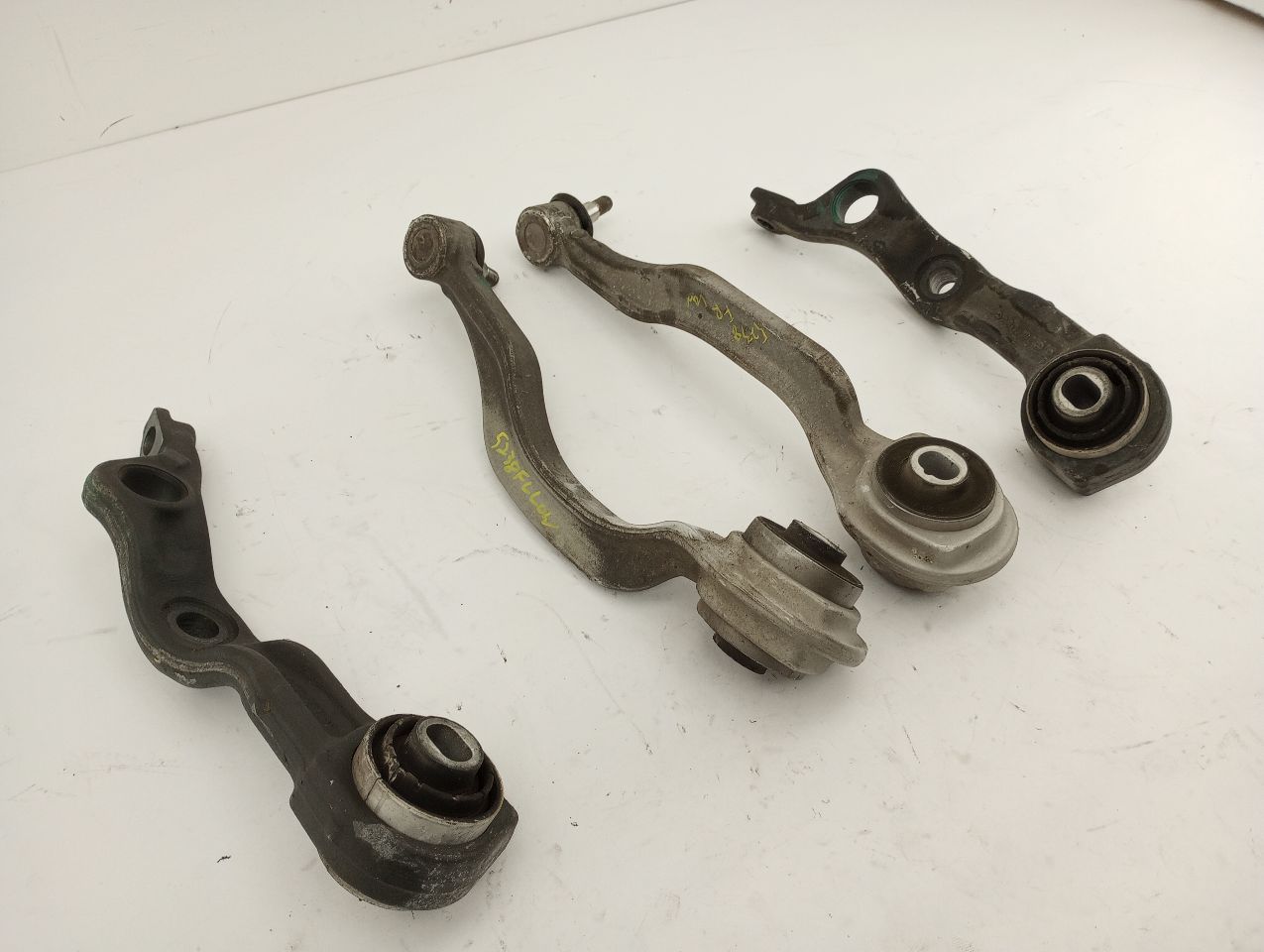 Mercedes SL550 Front Lower Control Arm Set