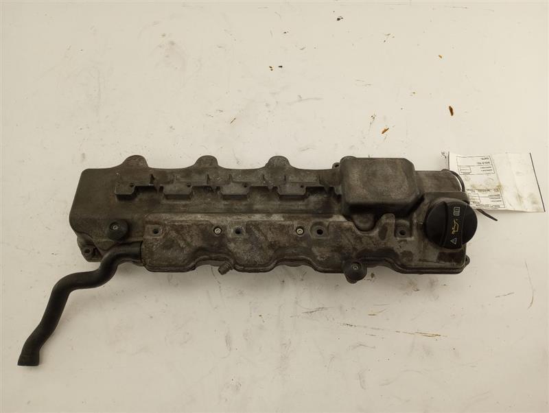 Mercedes SL500 Left Engine Valve Cover