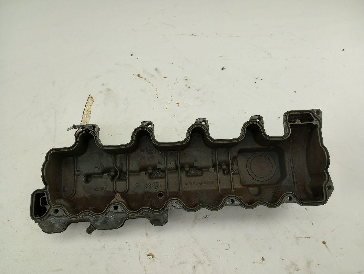 Mercedes SL500 Right Engine Valve Cover