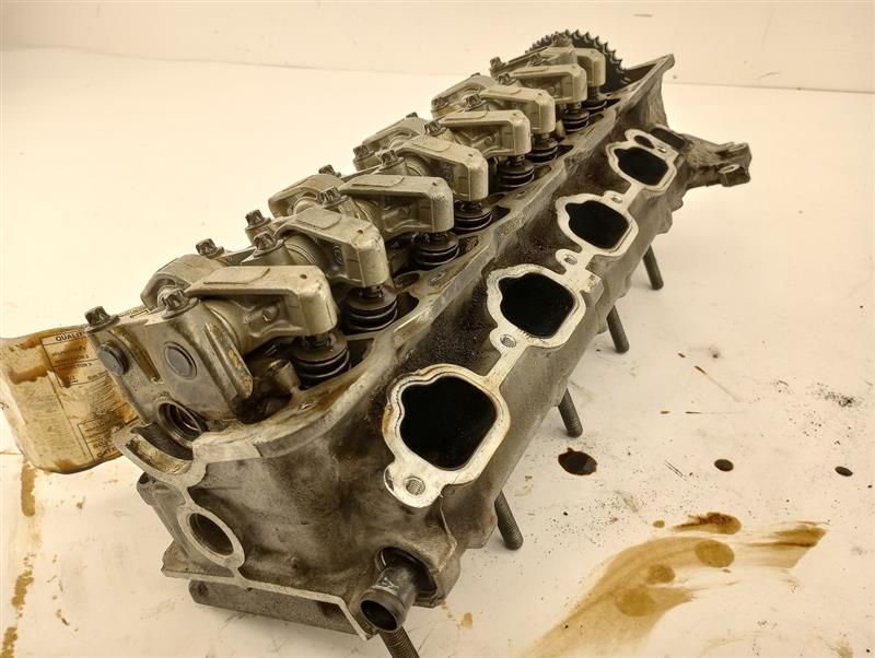 Mercedes SL500 Left Cylinder Head