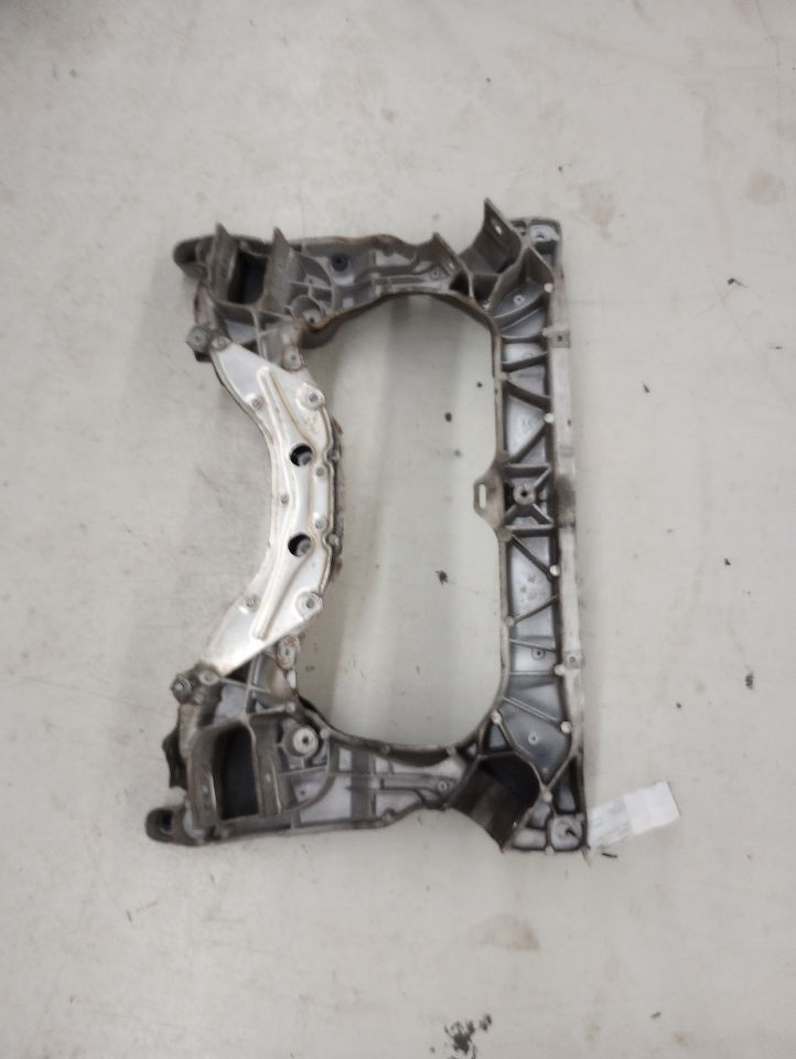 Mercedes SL500 Front Subframe