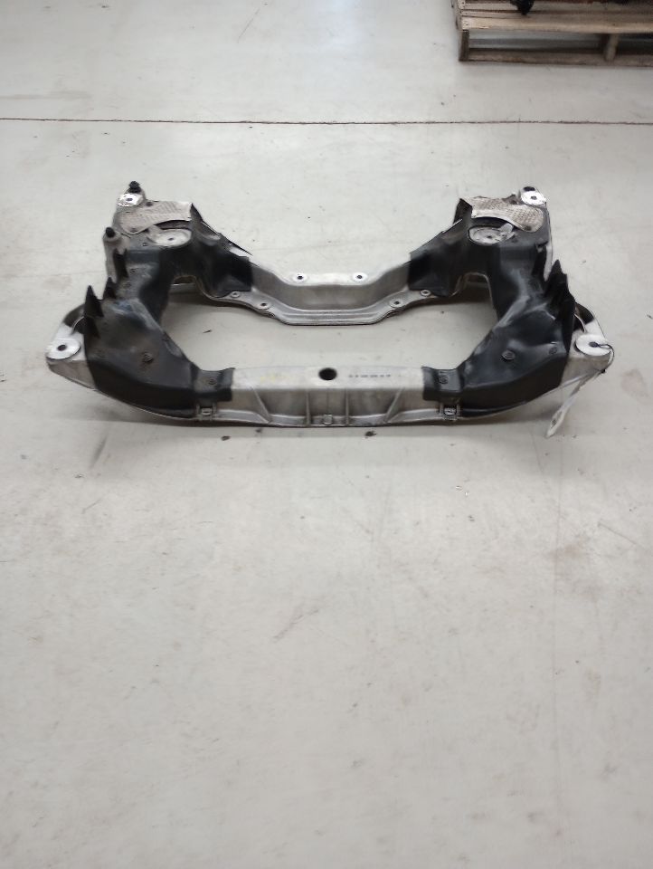 Mercedes SL550 Front Subframe