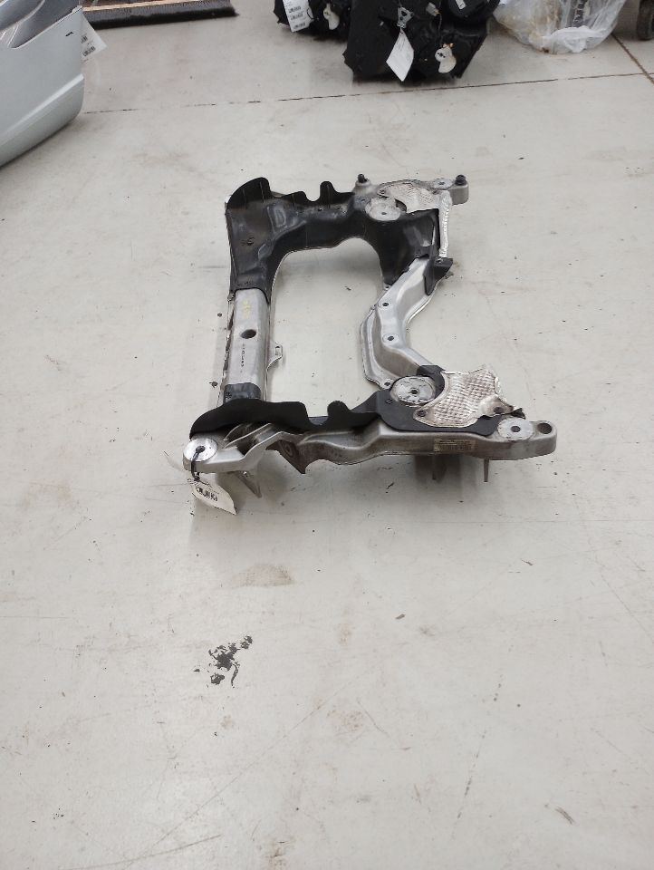 Mercedes SL550 Front Subframe