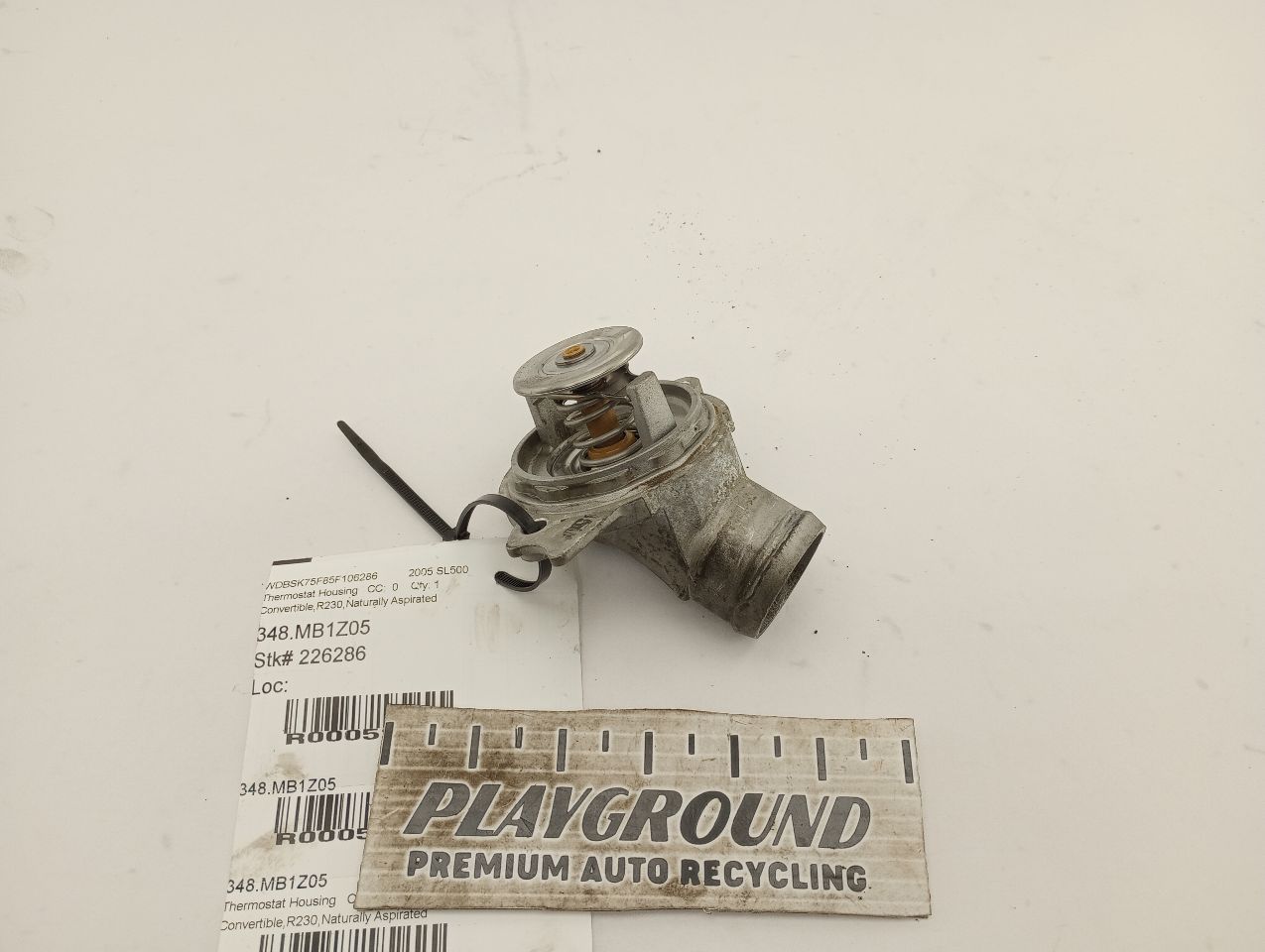 Mercedes SL500 Engine Coolant Thermostat Housing