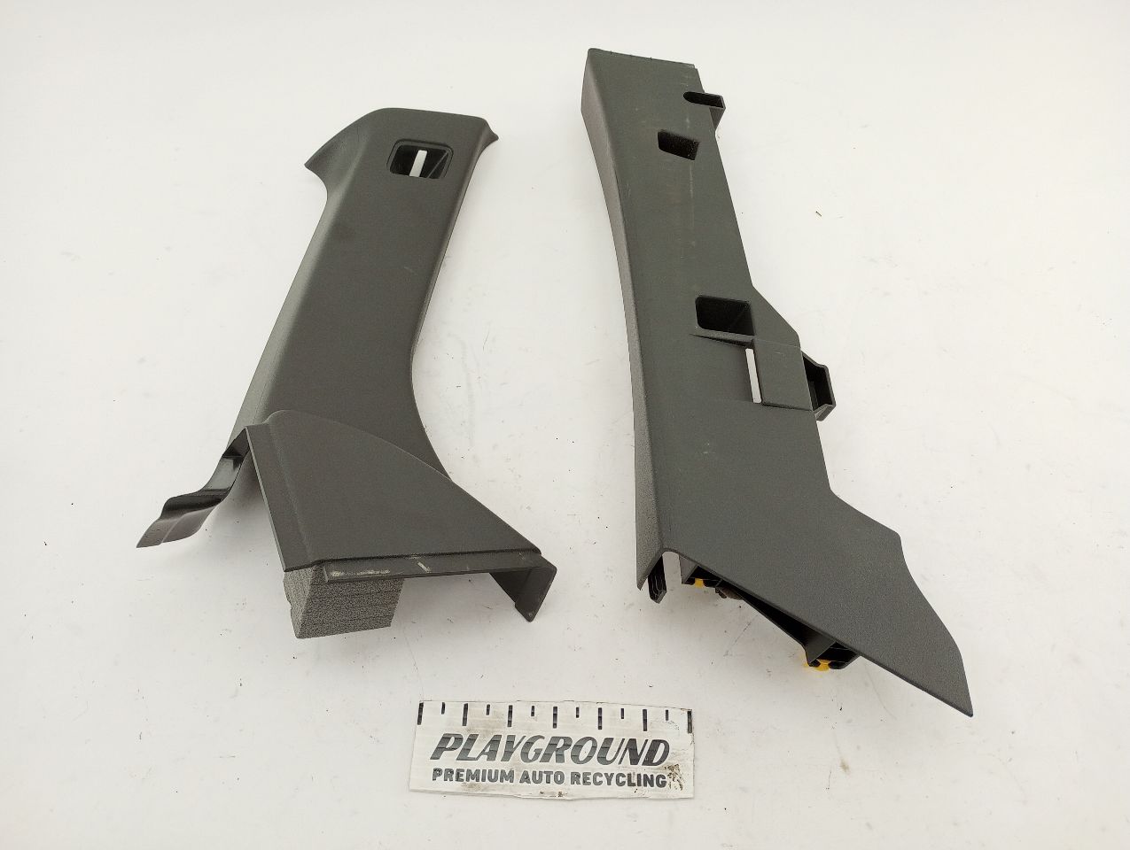 Volvo V50 Pair Of Lower C Pillars