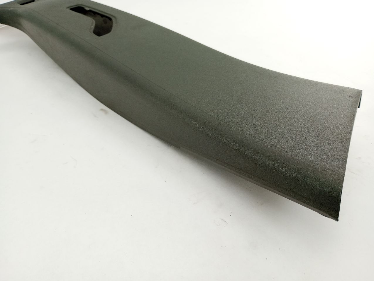 Volvo V50 Right Lower B Pillar