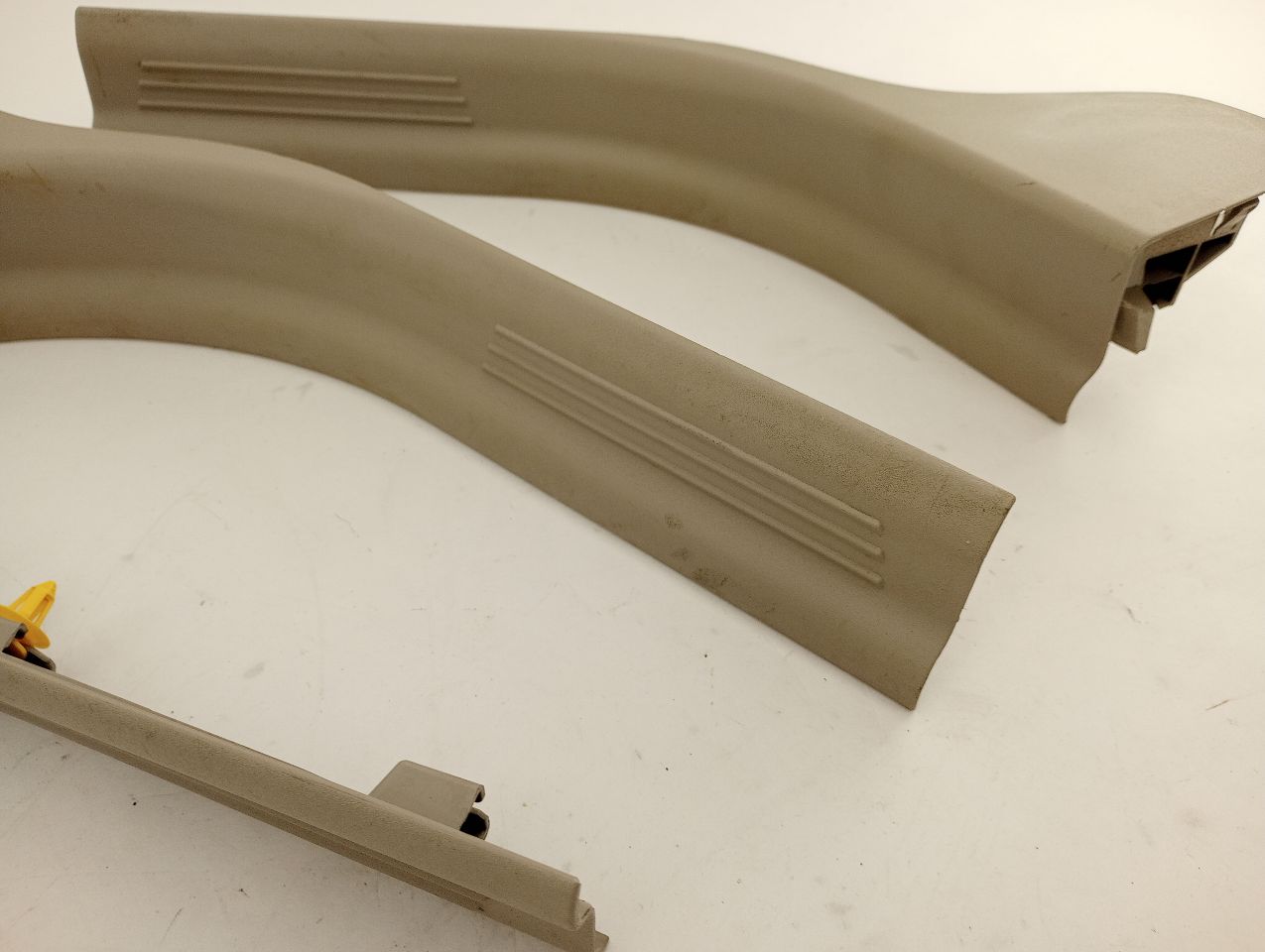 Volvo V50 Set Of Door Sill Trim